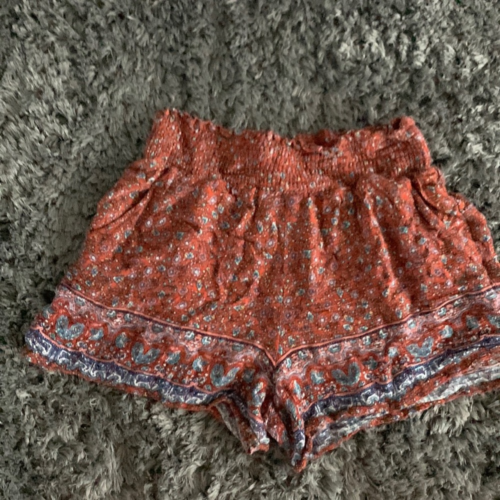 adorable flowy shorts!